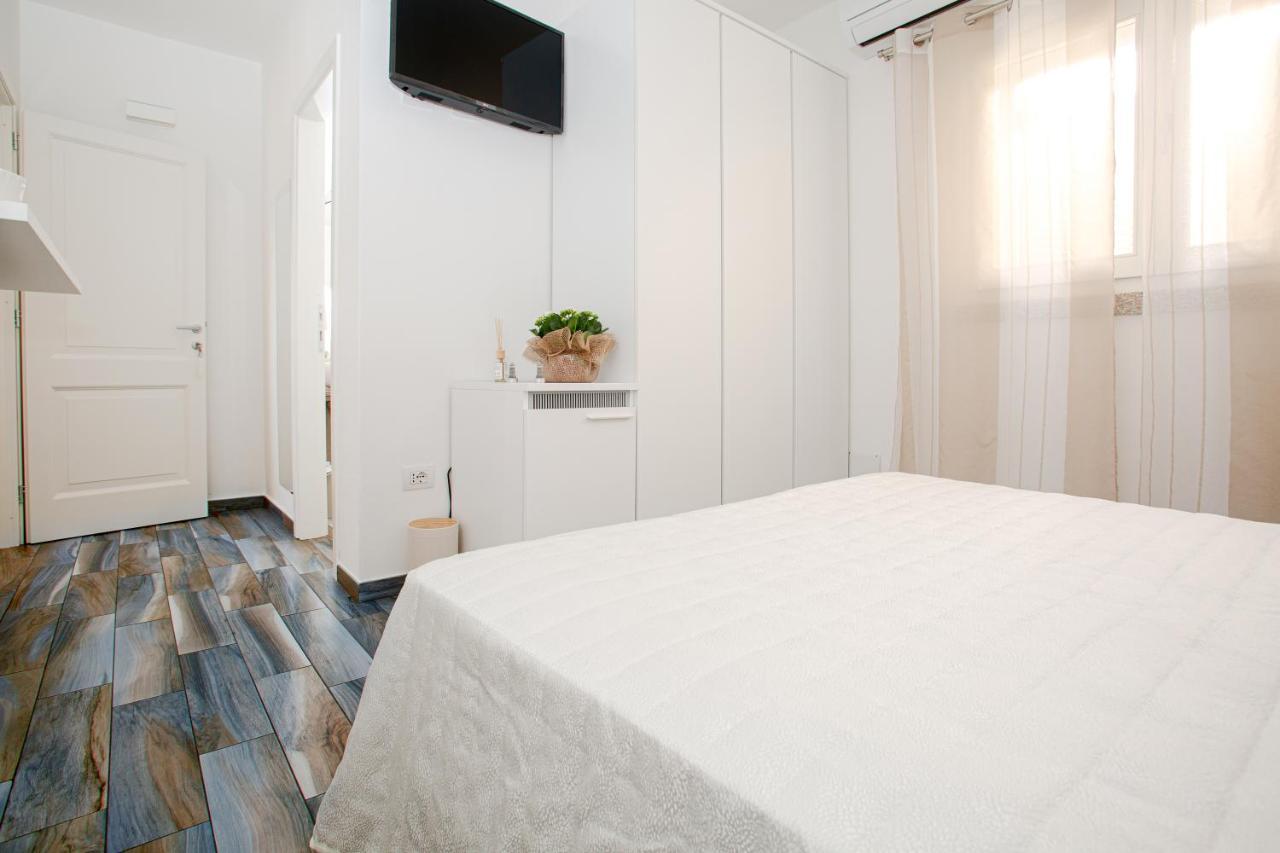 סנטה טרזה גאיורה B&B La Torre Elite מראה חיצוני תמונה